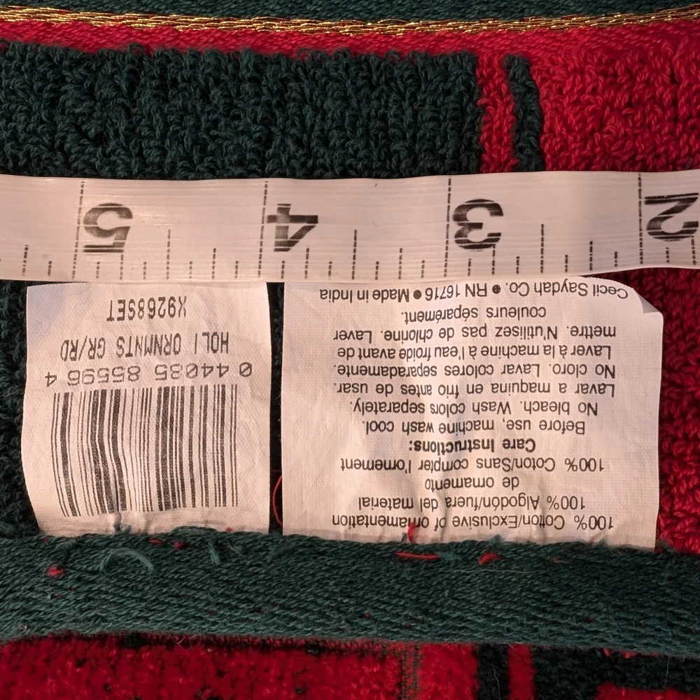 Vintage Red Christmas Holiday Towel set Green Gold Holly Ornaments Set Of 3
